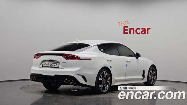 Kia Stinger 2.0 Turbo AWD Platinum — пробег 63 487 км — фото 2 из 5