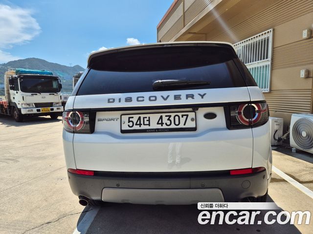 Land Rover Discovery Sport 2.2 SD4 SE — пробег 124 663 км — фото 3 из 5