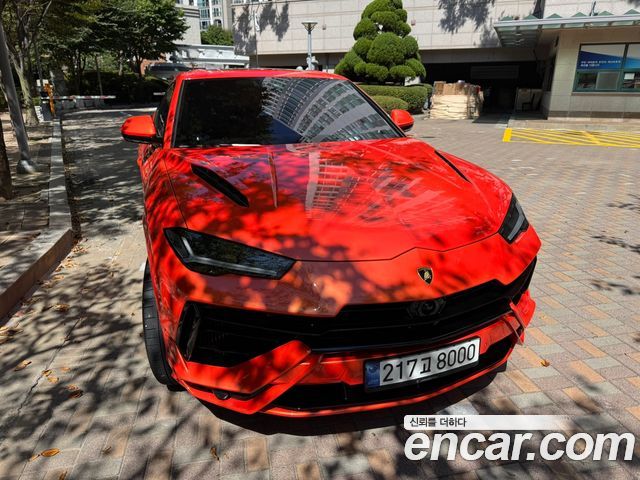 Lamborghini Urus из Кореи Encar