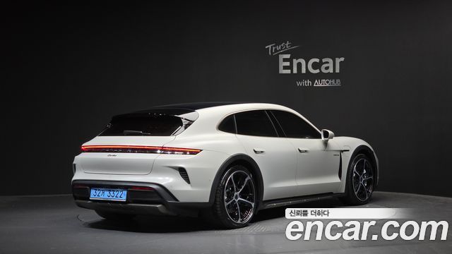 Porsche Taycan из Кореи Encar
