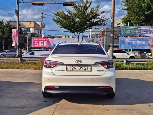 Hyundai Sonata 2.0 HEV Modern — пробег 185 101 км — фото 5 из 5