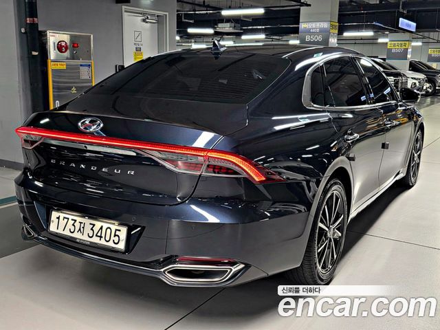 Hyundai Grandeur из Кореи Encar