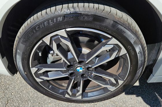 BMW X2 (F39) xDrive 20i M Sport — пробег 4 111 км — фото 5 из 5