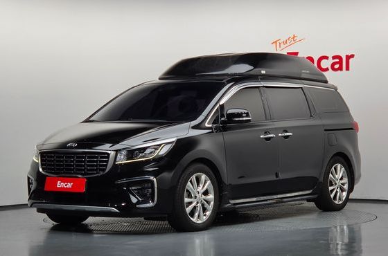 Kia Carnival 9-Seater Noblesse Special — пробег 62 144 км — фото 1 из 5