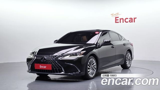 Lexus ES Luxury Plus — пробег 56 370 км — фото 1 из 5