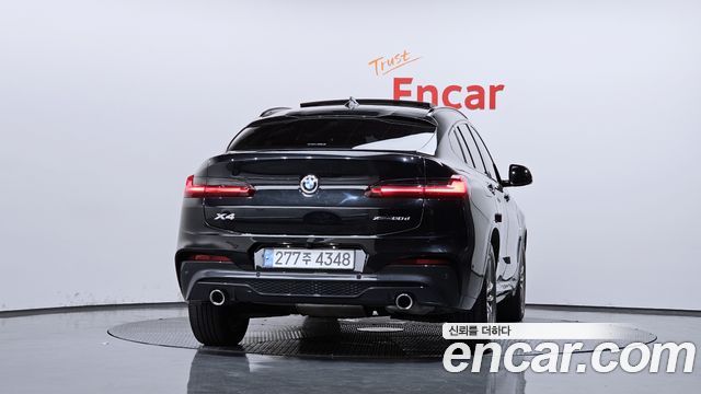 BMW X4 xDrive20d M Sport — пробег 124 368 км — фото 4 из 5