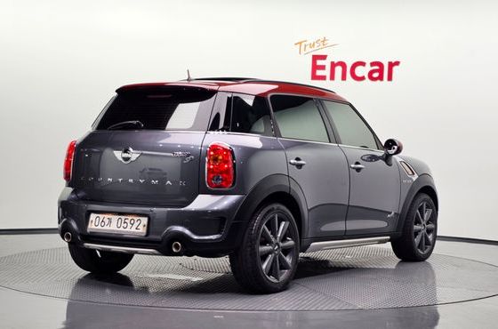 Mini Countryman ALL4 Park Lane 1st — пробег 161 798 км — фото 2 из 5