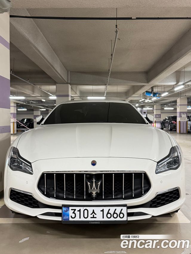 Maserati Quattroporte из Кореи Encar