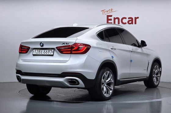 BMW X6 xDrive 30d — пробег 166 953 км — фото 2 из 5