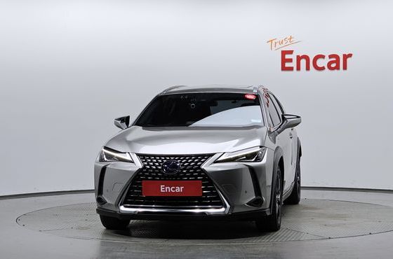 Lexus UX 2.0 2WD — пробег 97 517 км — фото 3 из 5