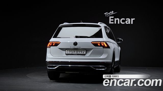 Volkswagen Tiguan из Кореи Encar