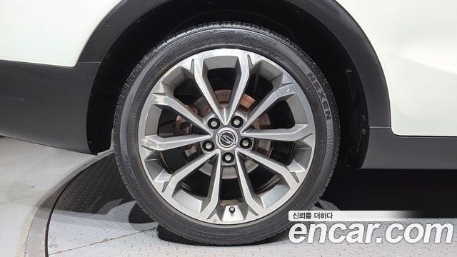 Ssangyong TIBOLI из Кореи Encar