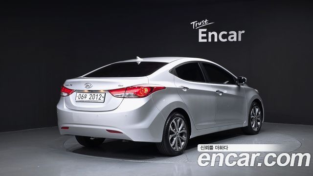 Hyundai AVANTE из Кореи Encar
