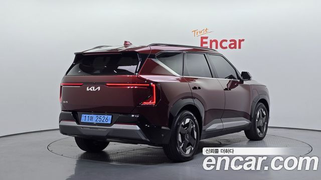 Kia EV5 из Кореи Encar