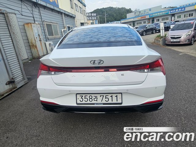 Hyundai AVANTE из Кореи Encar