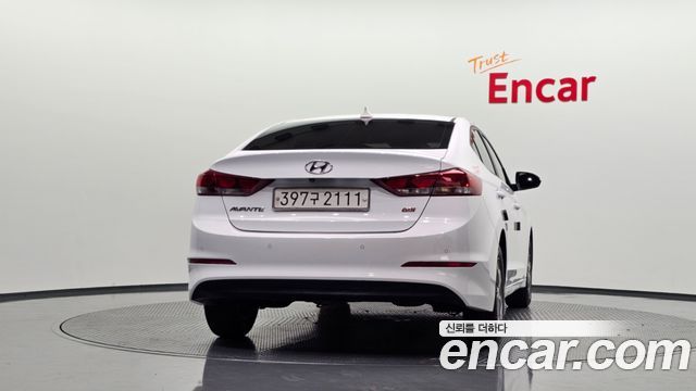 Hyundai AVANTE из Кореи Encar