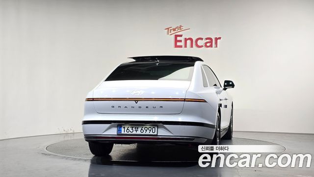 Hyundai Grandeur из Кореи Encar