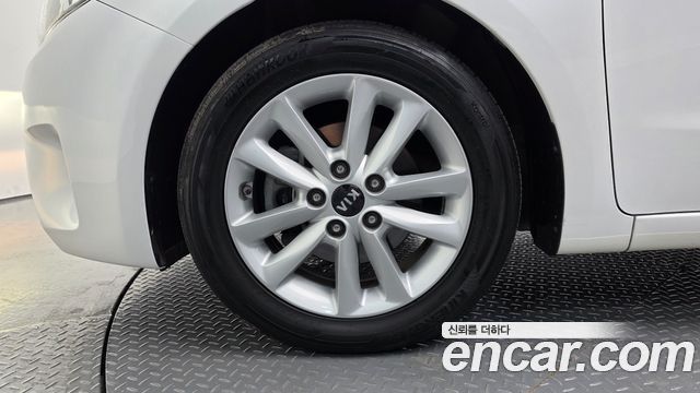 Kia K3 из Кореи Encar
