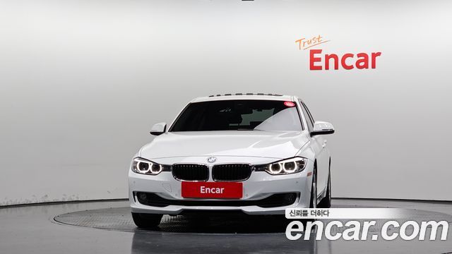 BMW 3-Series 320d ED Edition — пробег 130 462 км — фото 3 из 5
