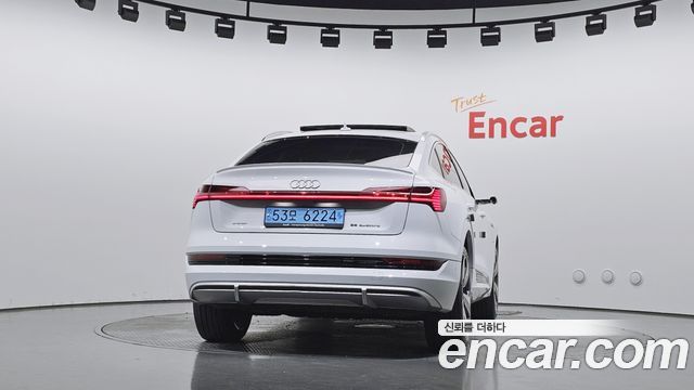 Audi e-tron из Кореи Encar