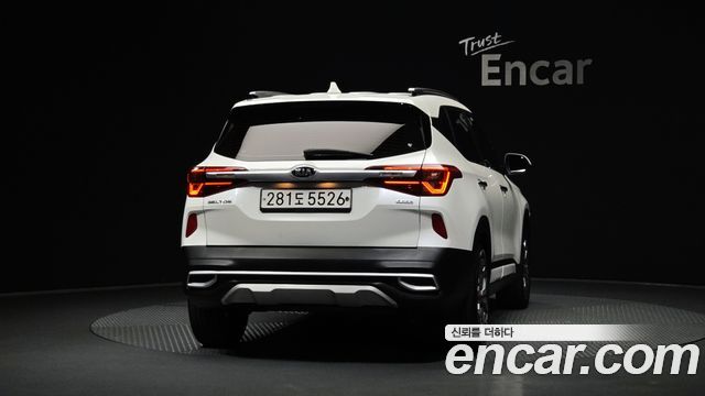 Kia Seltos из Кореи Encar
