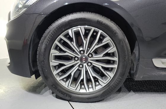 Kia K9 3.8 GDI AWD PlatinumⅠ — пробег 146 026 км — фото 5 из 5