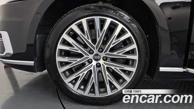 Audi A8 из Кореи Encar