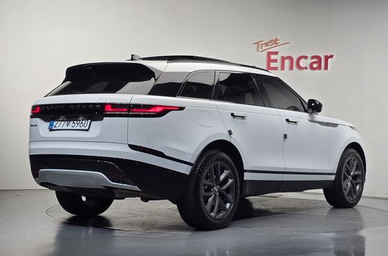 Land Rover Range Rover Velar 2.0 P250 Dynamic SE — пробег 10 965 км — фото 2 из 5
