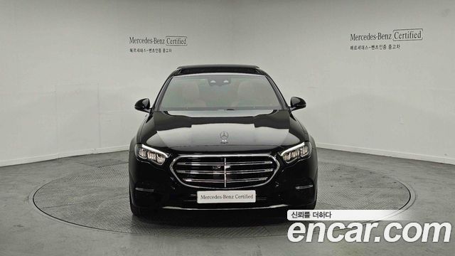 Mercedes-Benz E-Class E220d 4MATIC Exclusive — пробег 48 514 км — фото 3 из 5
