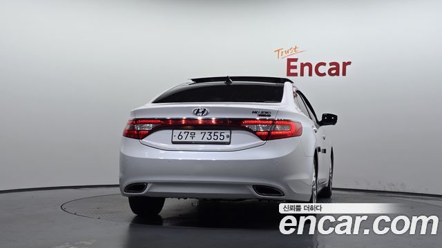 Hyundai Grandeur из Кореи Encar