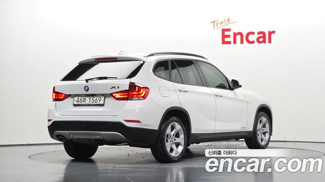 BMW X1 xDrive 18d — пробег 82 330 км — фото 2 из 5