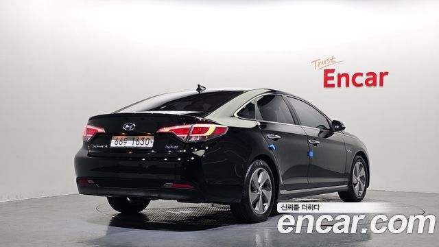 Hyundai Sonata 2.0 HEV Premium — пробег 156 145 км — фото 2 из 5