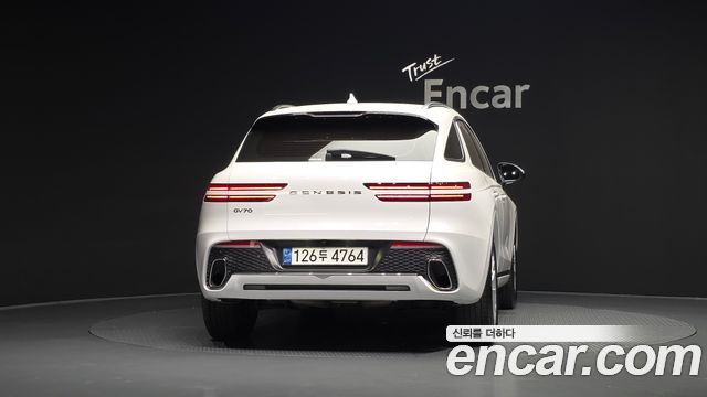 Genesis GV70 из Кореи Encar