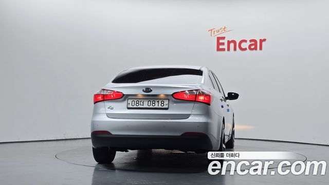 Kia K3 из Кореи Encar