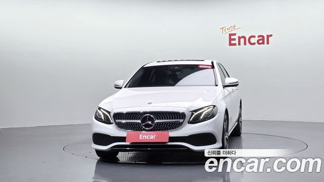 Mercedes-Benz E-Class из Кореи Encar