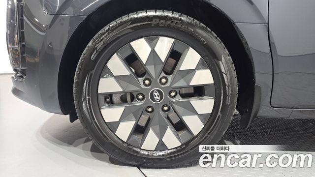 Hyundai Staria из Кореи Encar