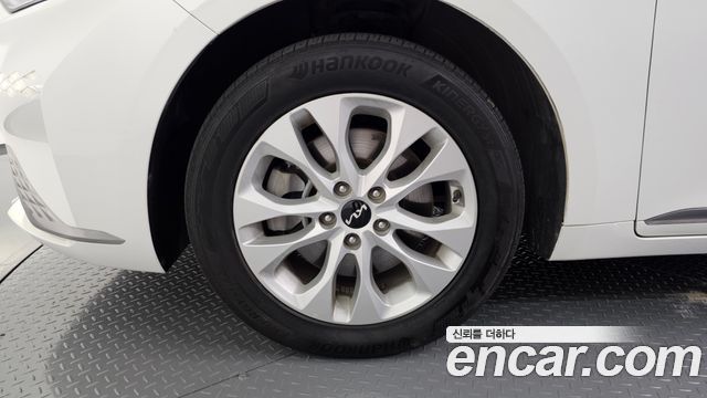 Kia K8 из Кореи Encar
