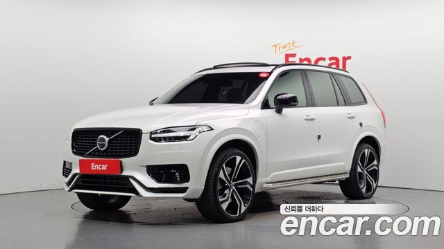 Volvo XC90 T8 R-Design Hybrid — пробег 29 569 км — фото 1 из 5