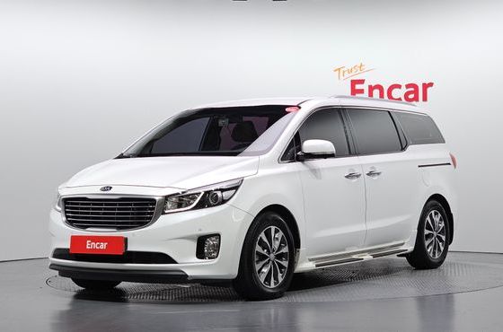 Kia Carnival 11-seater Prestige — пробег 82 450 км — фото 1 из 5