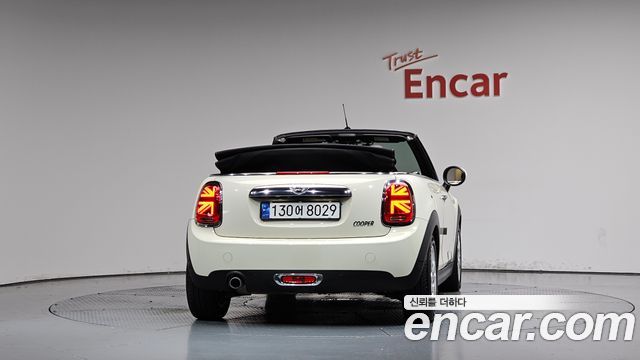 Mini Cooper Convertible Standard 3rd Generation — пробег 72 020 км — фото 4 из 5