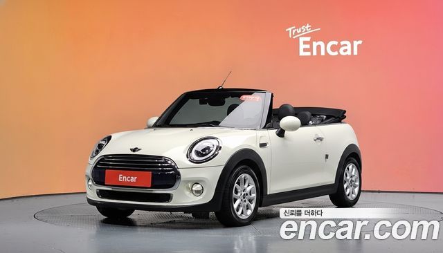 Mini Cooper Convertible Standard 3rd Generation — пробег 72 020 км — фото 1 из 5