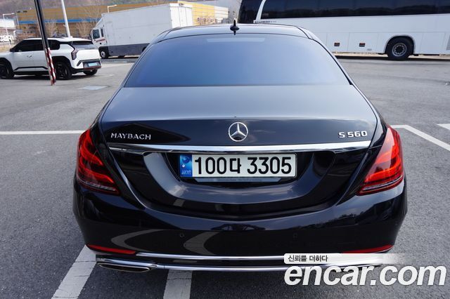 Mercedes-Benz S-Class Maybach S560 4MATIC — пробег 184 796 км — фото 4 из 5