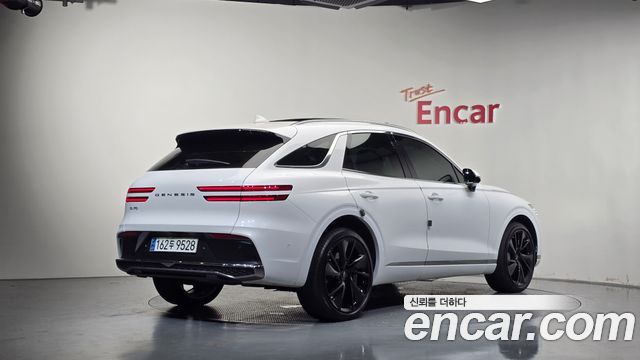 Genesis GV70 из Кореи Encar