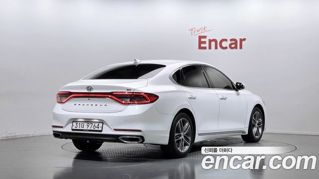 Hyundai Grandeur из Кореи Encar