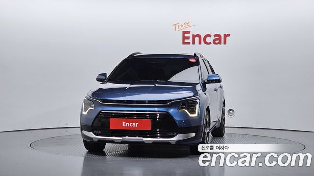 Kia Niro Signature — пробег 119 948 км — фото 3 из 5