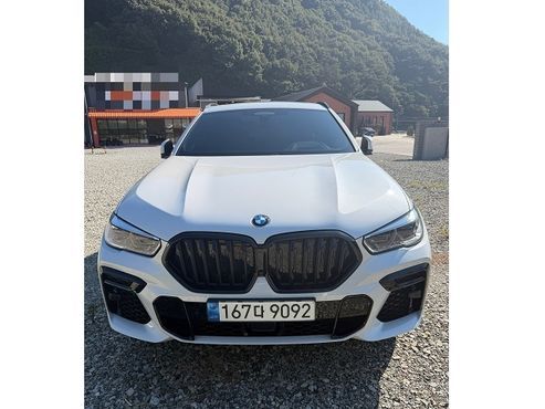 BMW X6 xDrive40i M Sport — пробег 16 143 км — фото 1 из 5