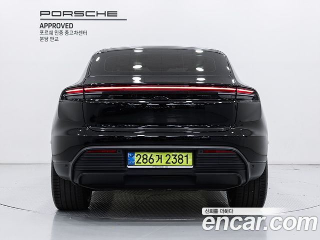 Porsche Macan 4S — пробег 7 880 км — фото 4 из 5