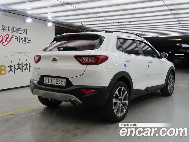 Kia Stonic 1.4 Trendy — пробег 117 189 км — фото 4 из 5