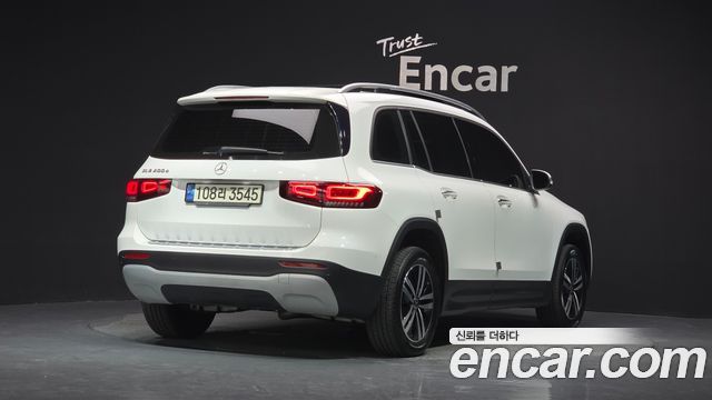 Mercedes-Benz GLB-Class из Кореи Encar