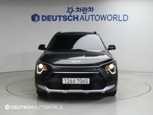 Kia Niro Prestige — пробег 53 239 км — фото 3 из 5